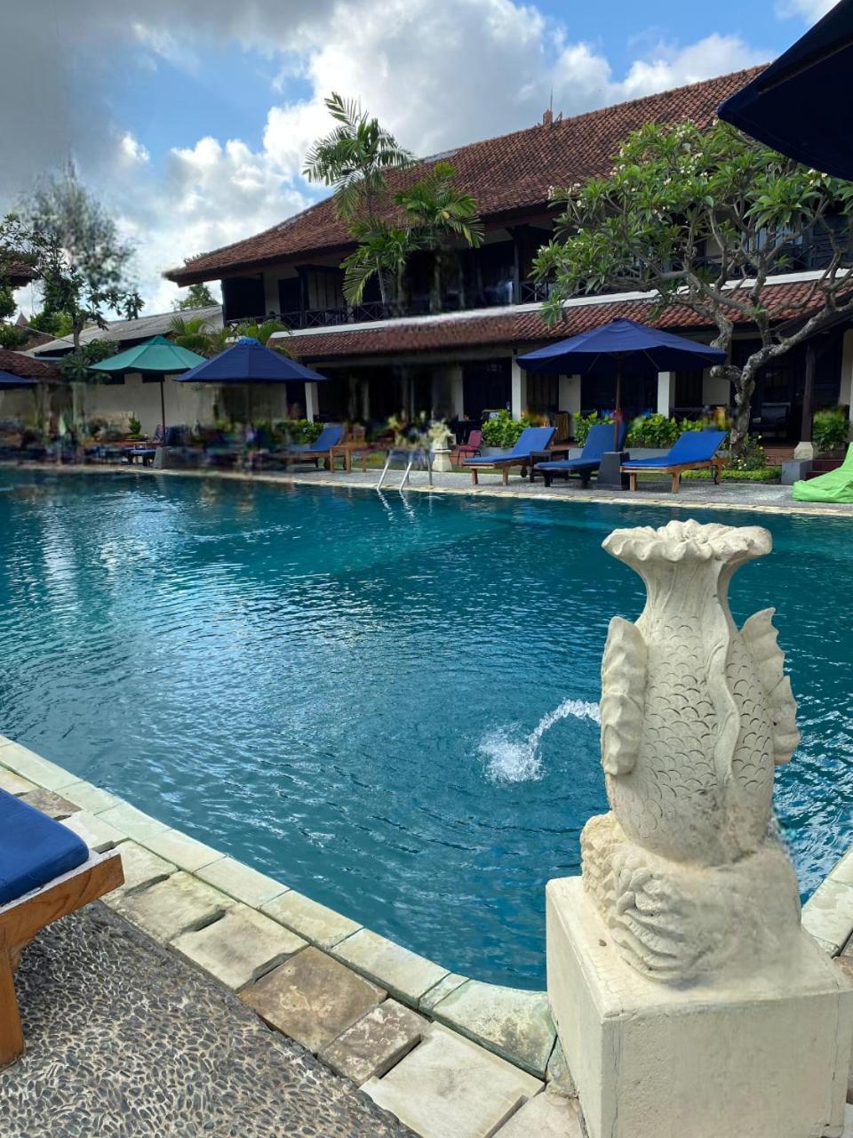 Legian Paradiso Hotel Exterior foto