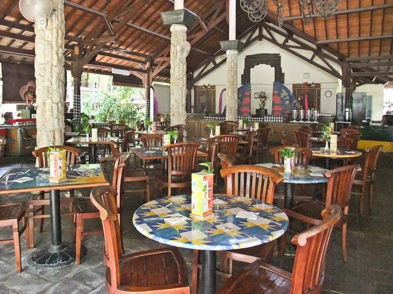 Legian Paradiso Hotel Exterior foto
